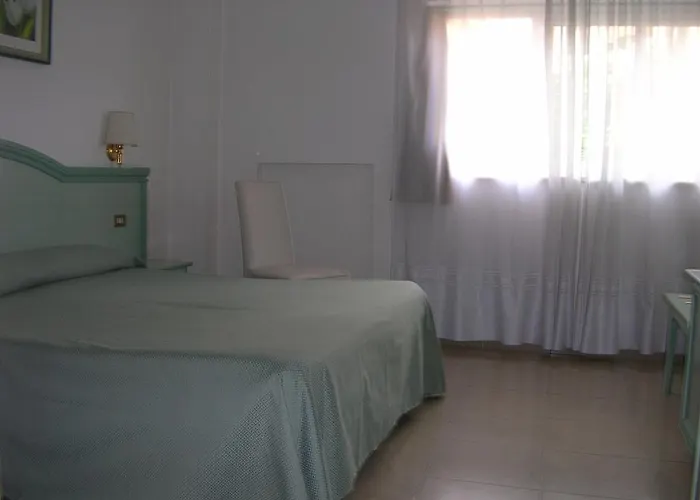 Chiara Stella 4*